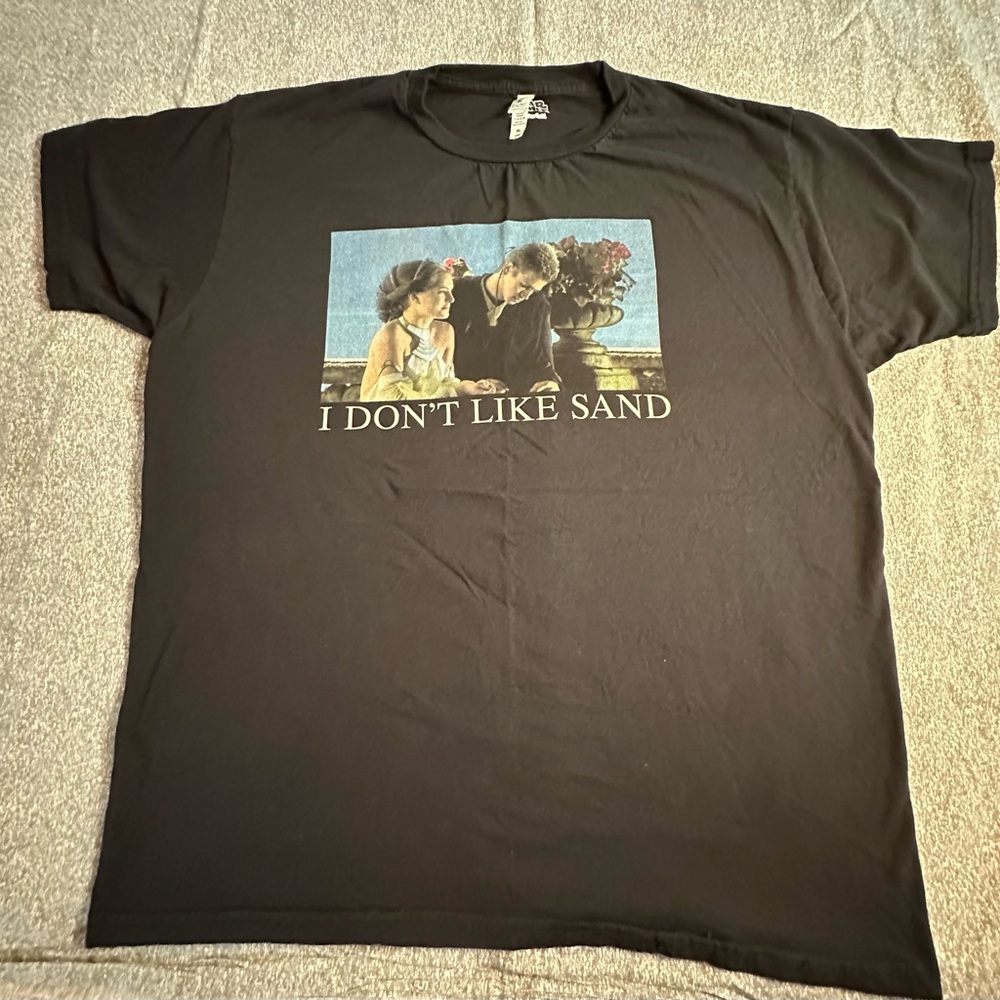 Star Wars “ I Don’t Like Sand “ TShirt Size XL